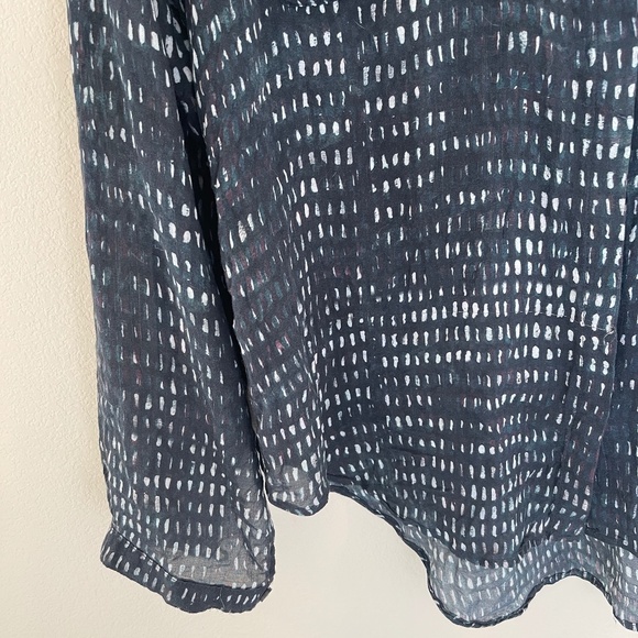 ANTHROPOLOGIE CLOTH & STONE Blue & White Rayon Blouse is New w/o Tags! MEDIUM - Picture 4 of 4